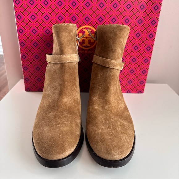 Tory Burch Perrine Suede Ankle Boots Camel Size 10 NIB - Picture 2 of 9